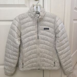 Patagonia white down jacket